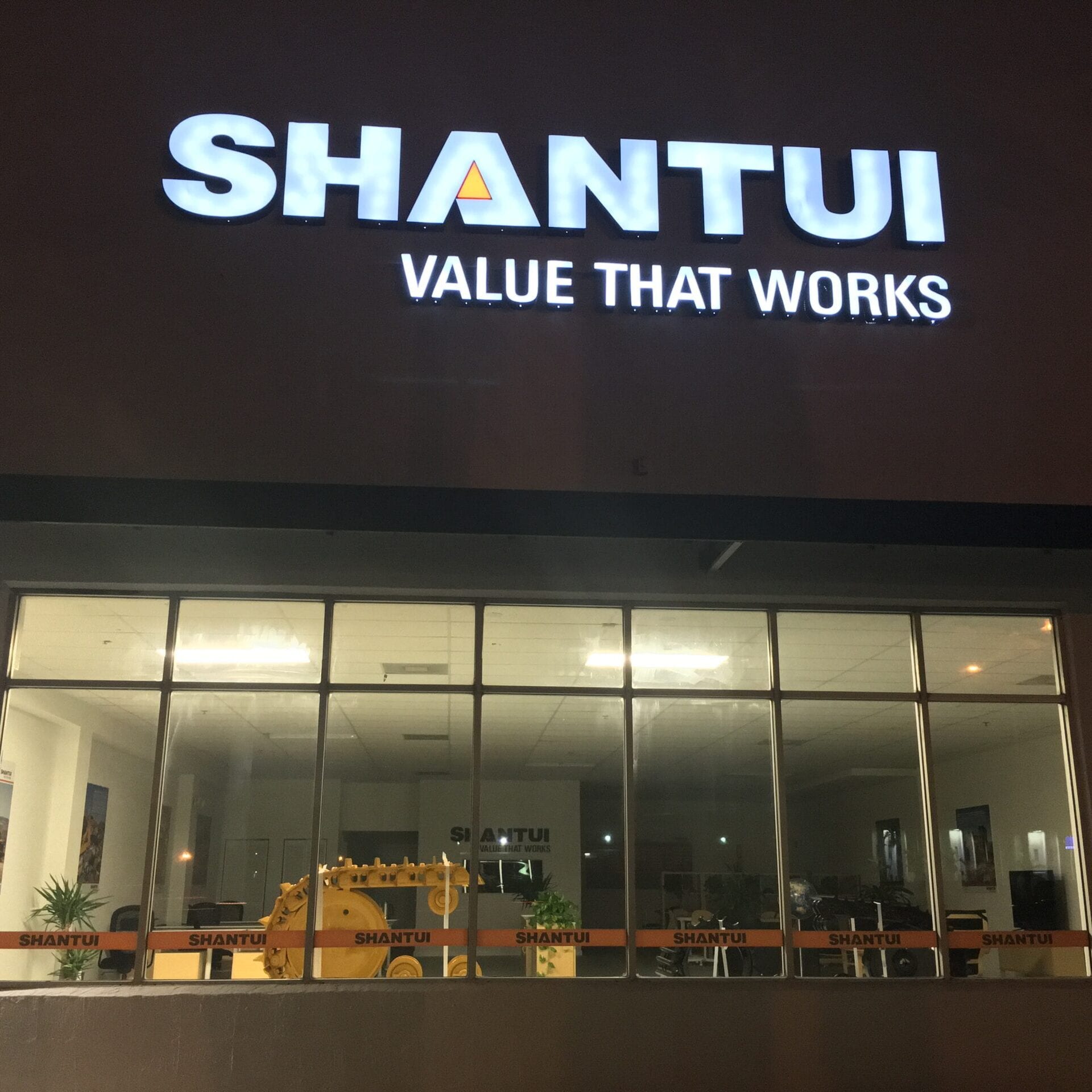 shantui signs 22 scaled e1710736182836